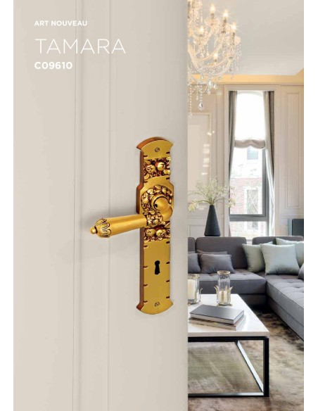 TAMARA  C09610. Manilla placa , cromo brillo