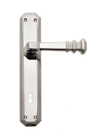 JEANNE C 10110. Manilla placa, cromo brillo