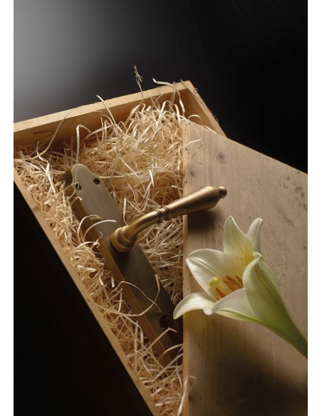 FLORENZIA, manilla roseta bocallave